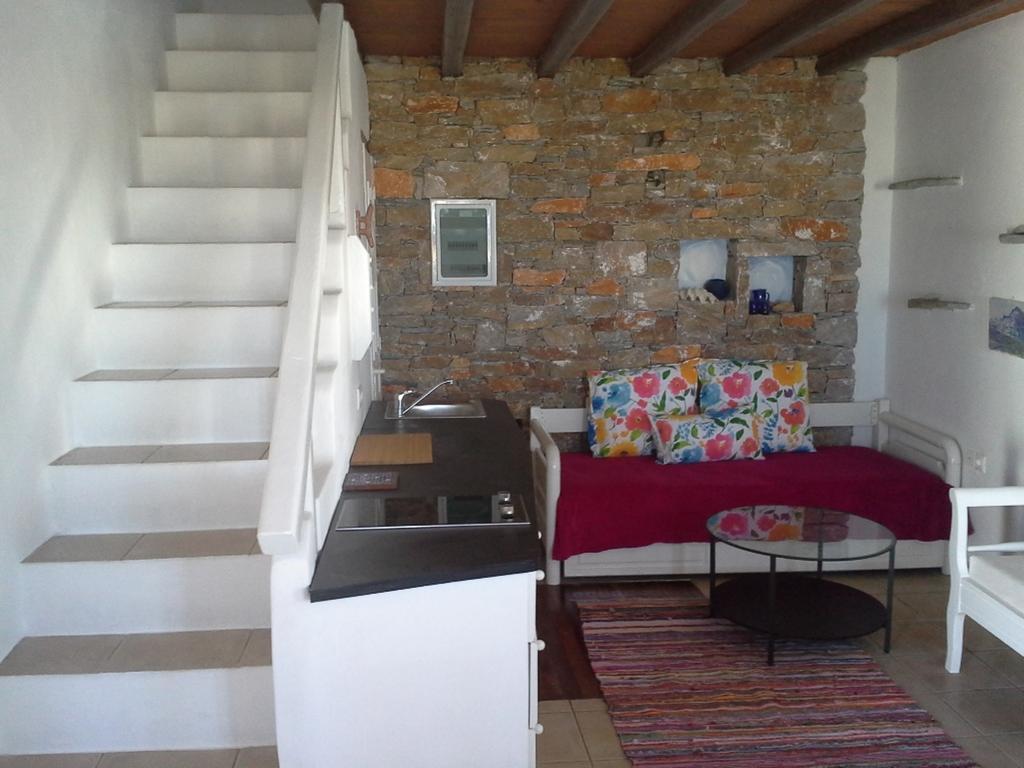 Ampelos Folégandros